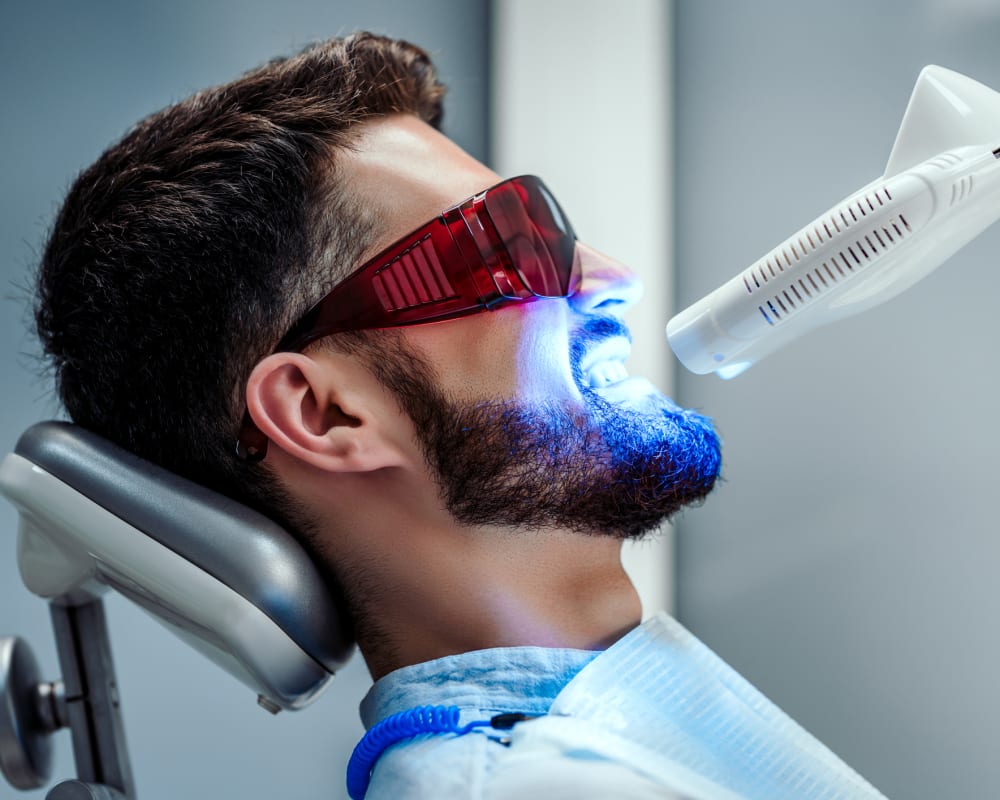 Teeth Whitening, Laval Dentist
